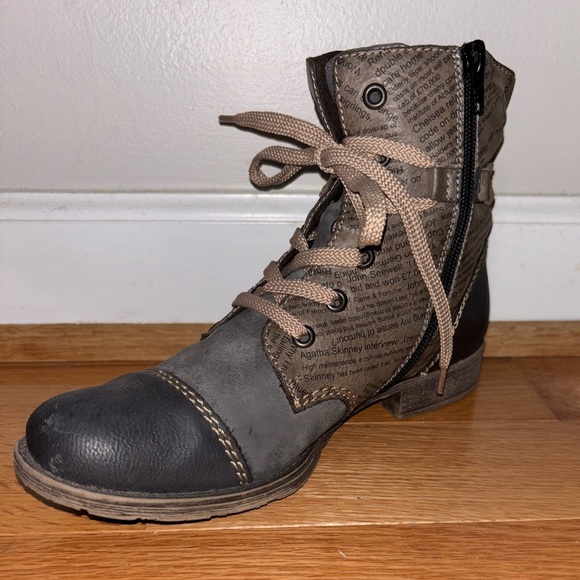 🌺Rieker Payton Brandy Combat Boots with Written Print zip up and tie boots - Picture 4 of 9